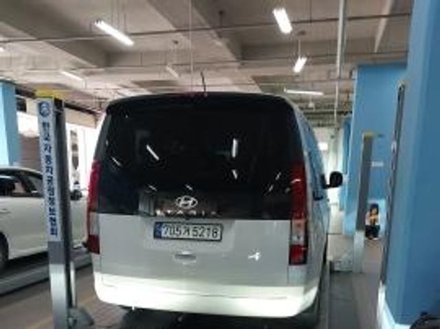 Hyundai Staria 2025 — inspection photo 2