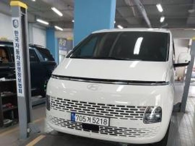 Hyundai Staria 2025 — inspection photo 1