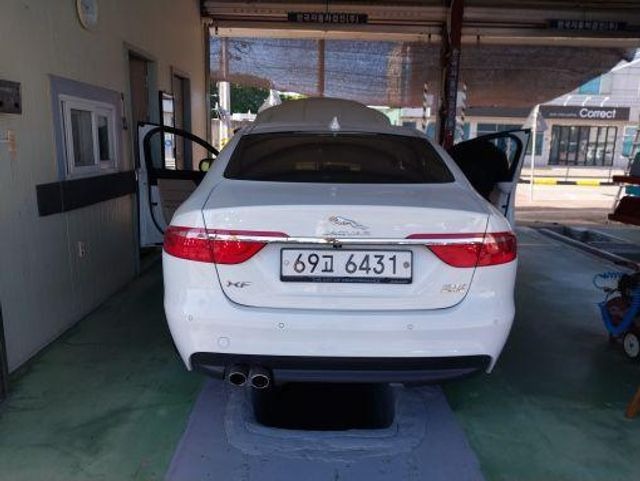Jaguar XF 2018 — inspection photo 2