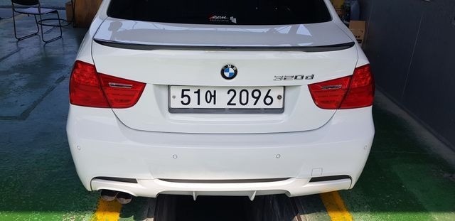 BMW 3-Series 2011 — inspection photo 2