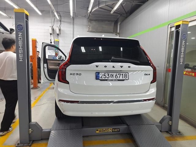 Volvo XC90 2026 — inspection photo 2