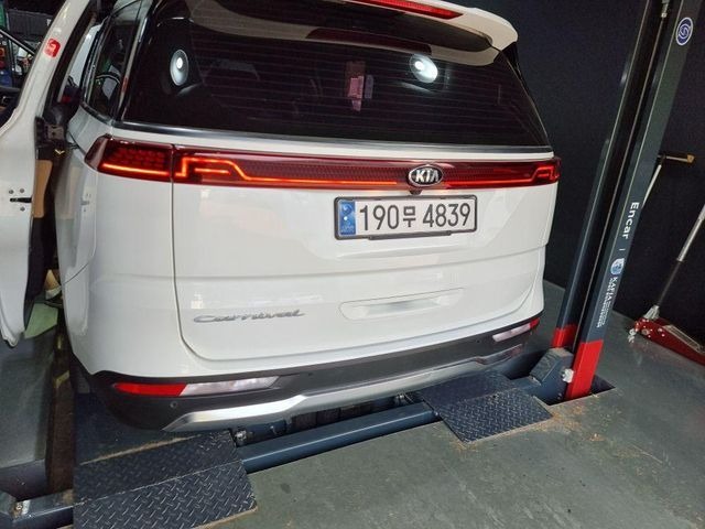 Kia Canival 2021 — inspection photo 2