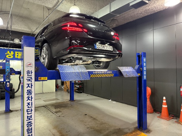Genesis G70 2023 — inspection photo 2