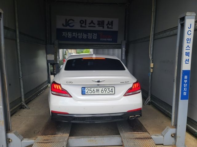 Genesis G70 2020 — inspection photo 2