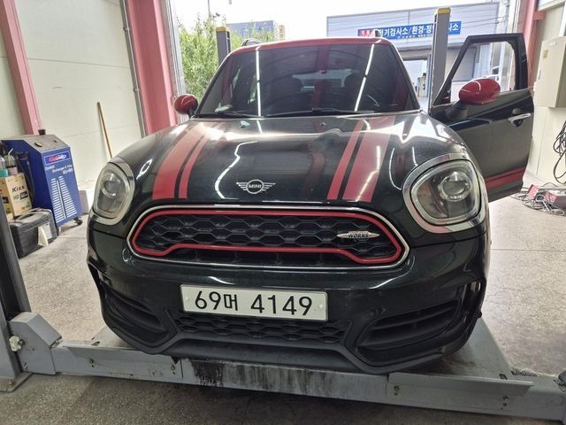 Mini Countryman 2019 — inspection photo 1