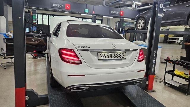 Mercedes-Benz E-Class 2020 — inspection photo 2