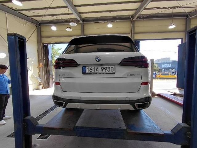 BMW X5 2026 — inspection photo 2