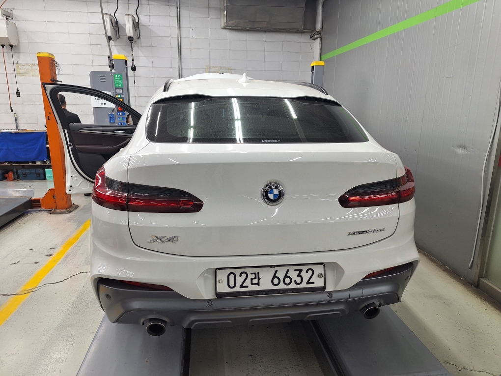 BMW X4 2019 — inspection photo 2