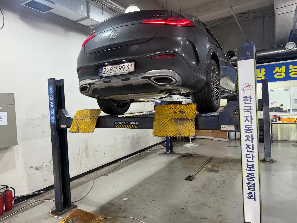 Mercedes-Benz GLC-Class 2024 — inspection photo 2
