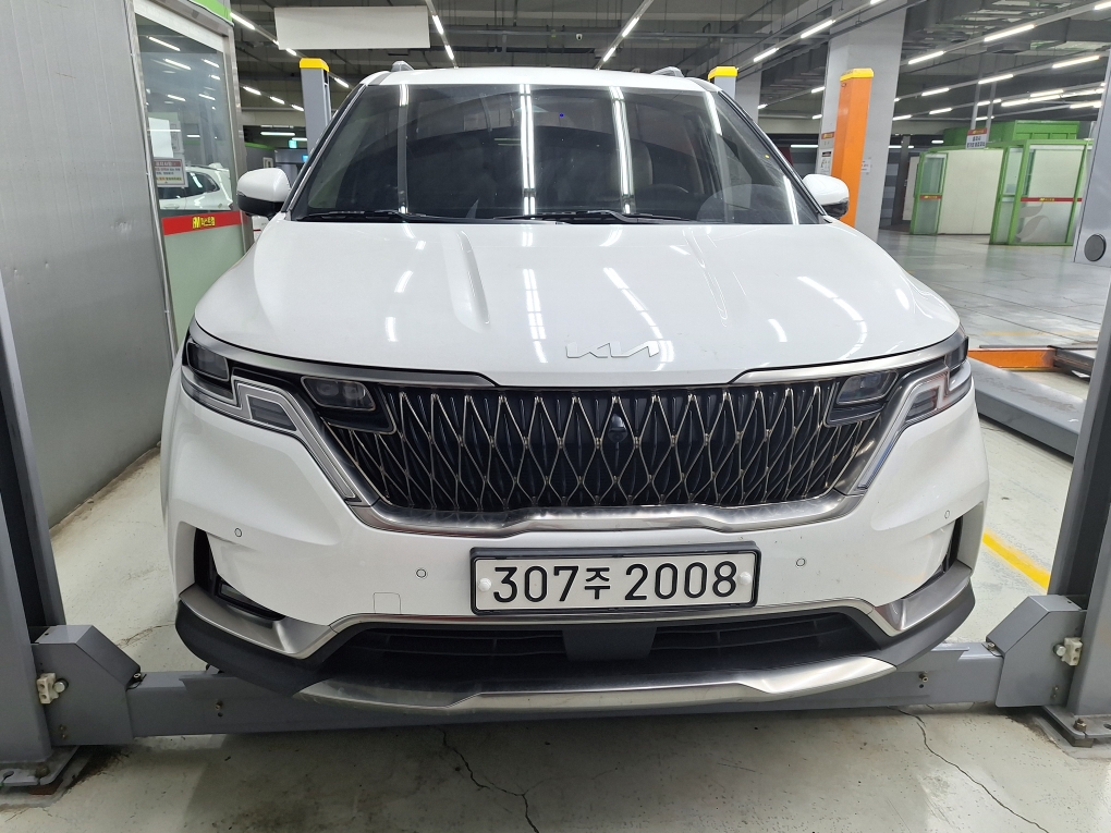 Kia Canival 2023 — inspection photo 1