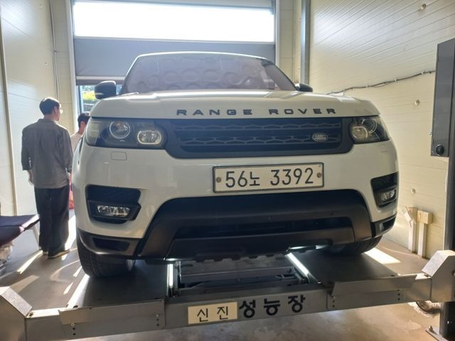 Land Rover Range Rover Sport 2017 — inspection photo 1