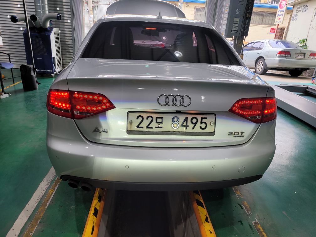Audi A4 2011 — inspection photo 2