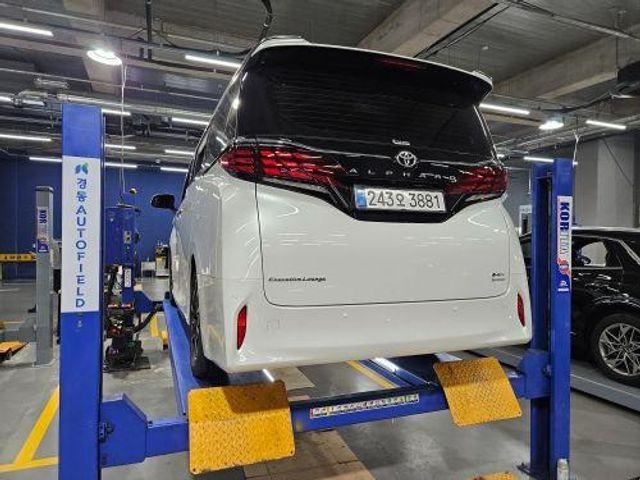 Toyota Alphard 2025 — inspection photo 2