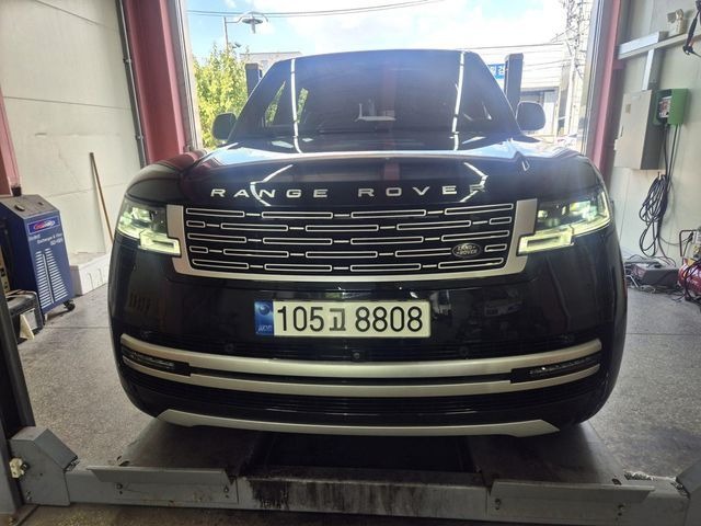 Land Rover Range Rover 2023 — inspection photo 1