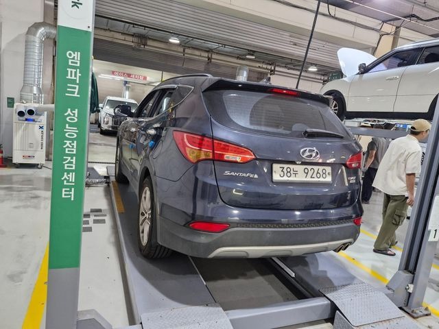 Hyundai Santafe 2015 — inspection photo 2
