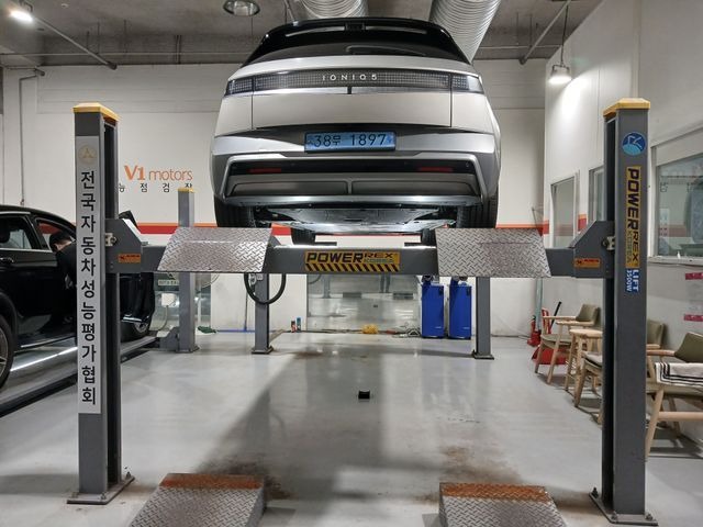 Hyundai Ioniq5 2025 — inspection photo 2