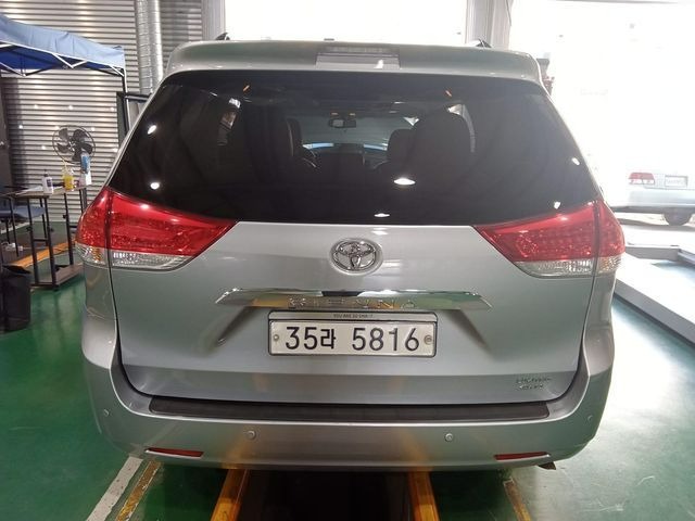 Toyota Sienna 2014 — inspection photo 2