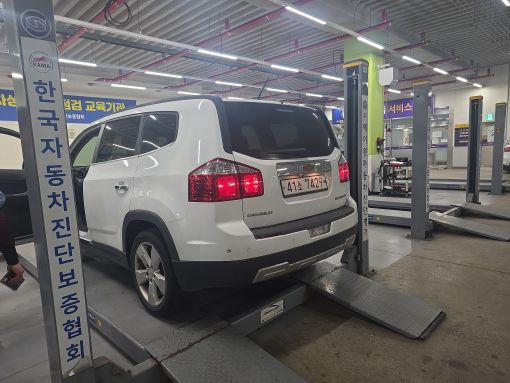 Chevrolet Korea Orlando 2014 — inspection photo 2