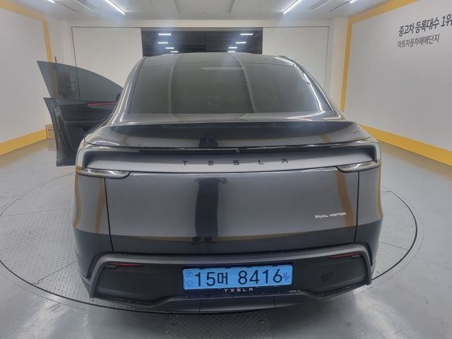 Tesla Model Y 2026 — inspection photo 2