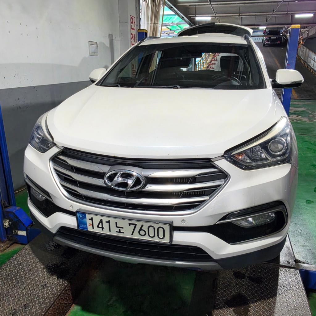 Hyundai Santafe 2016 — inspection photo 1