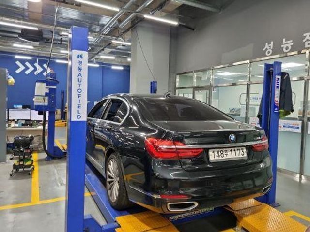 BMW 7-Series 2016 — inspection photo 2