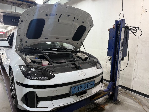Hyundai Ioniq6 2023 — inspection photo 1