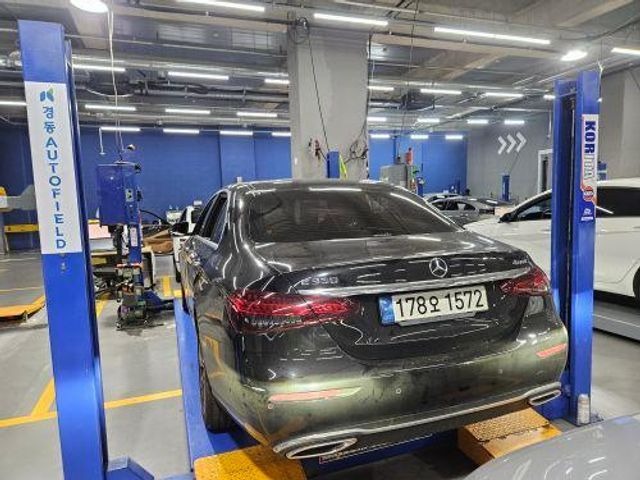 Mercedes-Benz E-Class 2022 — inspection photo 2