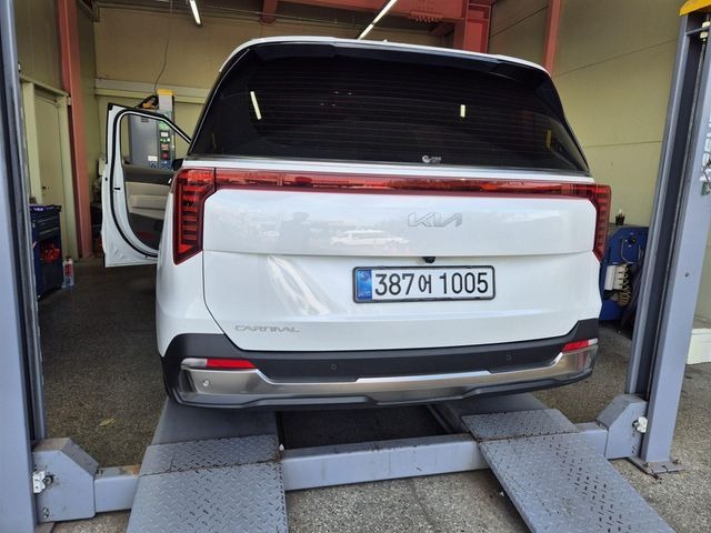 Kia Canival 2026 — inspection photo 2