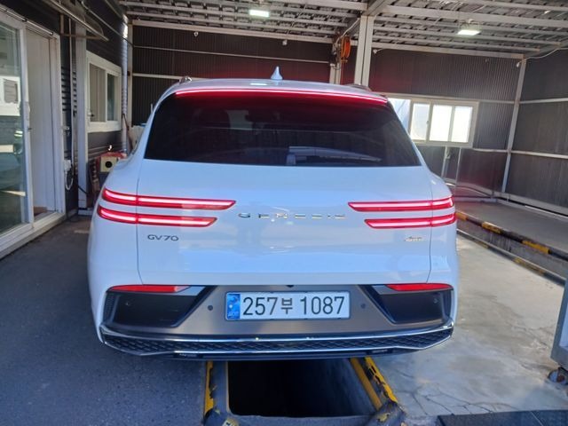 Genesis GV70 2025 — inspection photo 2