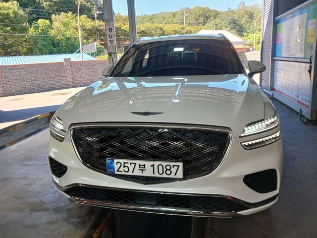 Genesis GV70 2025 — inspection photo 1