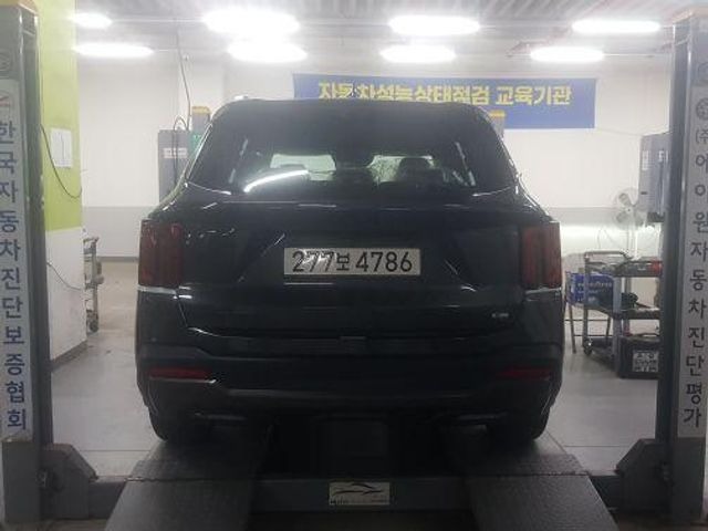 Kia Sorento 2027 — inspection photo 2
