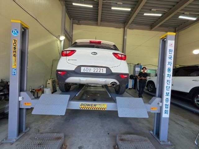 Kia Stonic 2019 — inspection photo 2