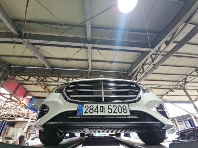 Mercedes-Benz E-Class 2026 — inspection photo 1