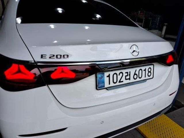 Mercedes-Benz E-Class 2025 — inspection photo 2