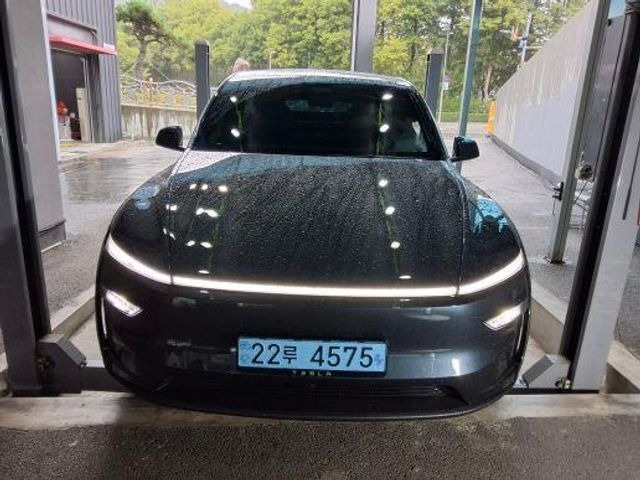 Tesla Model Y 2026 — inspection photo 1