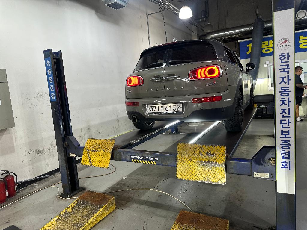 Mini Clubman 2019 — inspection photo 2