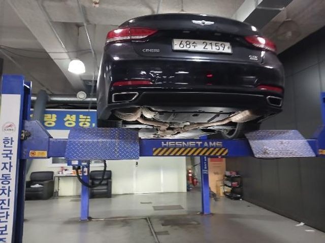 Hyundai Genesis 2016 — inspection photo 2