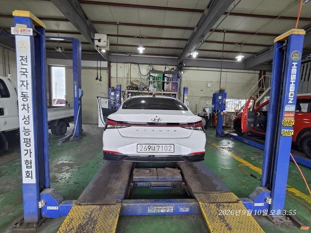 Hyundai AVANTE 2023 — inspection photo 2