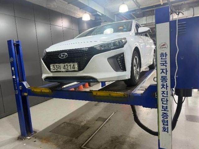 Hyundai Ioniq 2018 — inspection photo 1