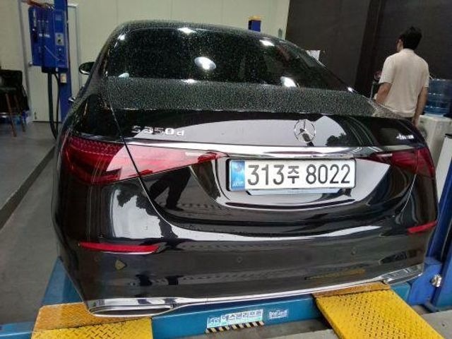 Mercedes-Benz S-Class 2026 — inspection photo 2