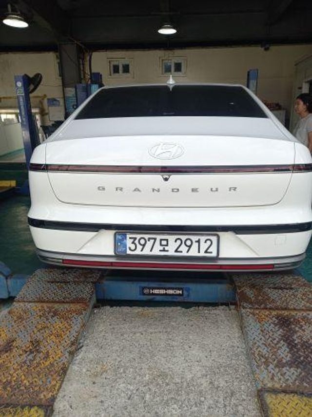 Hyundai Grandeur 2023 — inspection photo 2