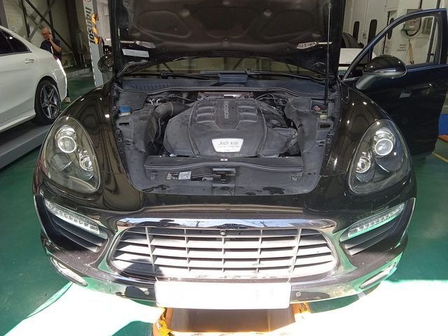 Porsche Cayenne 2013 — inspection photo 1