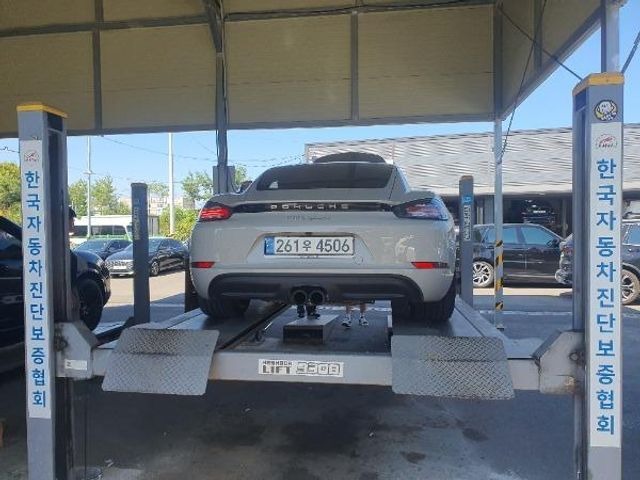 Porsche 718 2021 — inspection photo 2