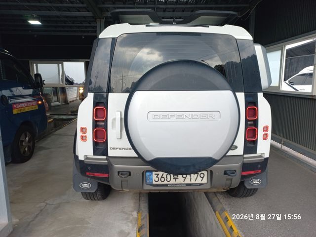Land Rover Defender 2022 — inspection photo 2