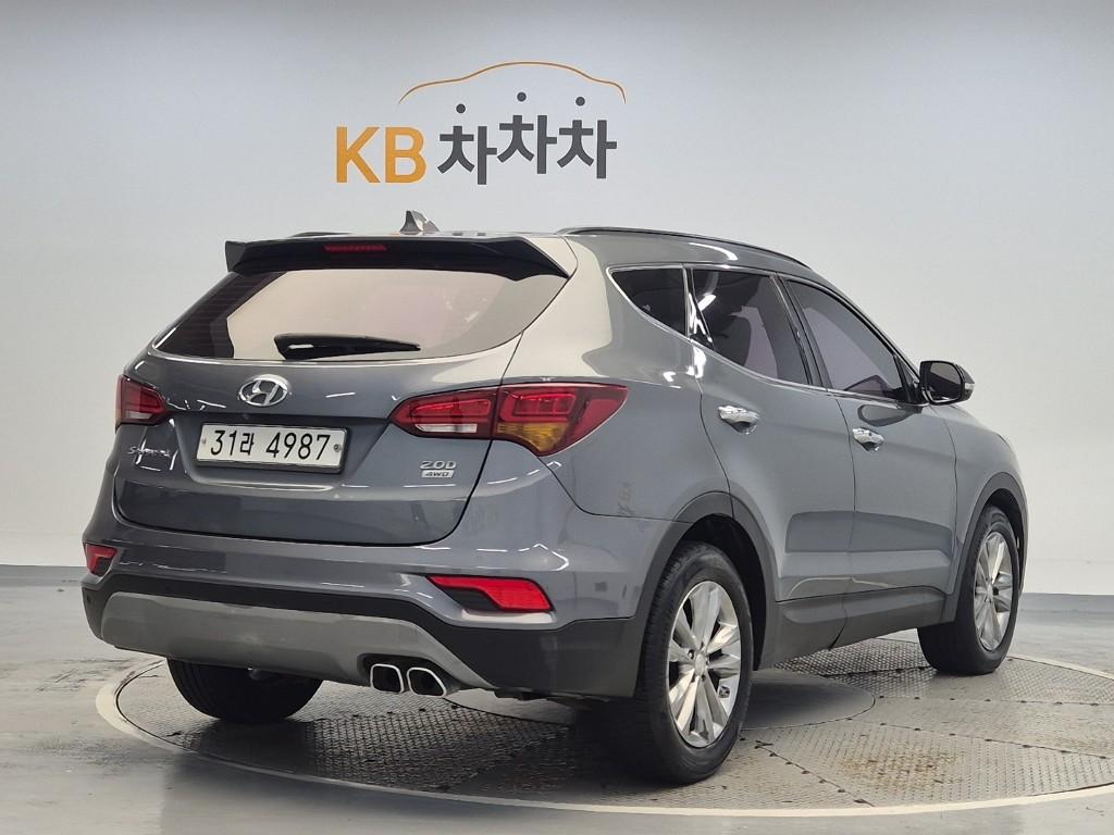 Hyundai Santafe 2018 — inspection photo 2