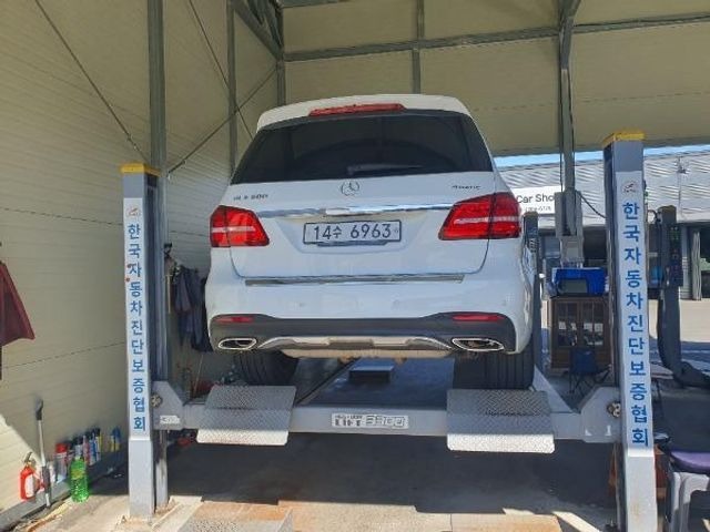 Mercedes-Benz GLS-Class 2017 — inspection photo 2
