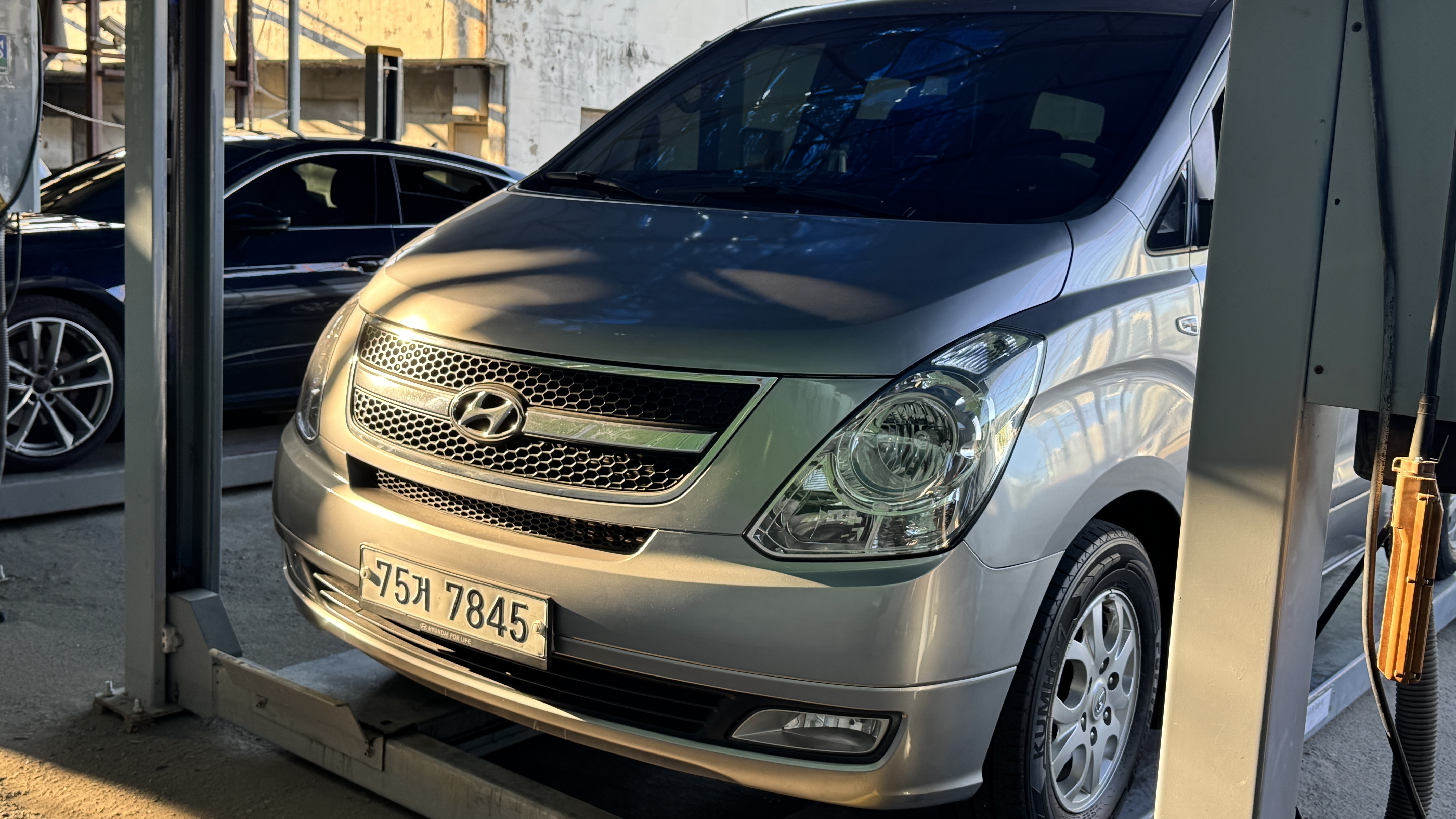 Hyundai Starex 2012 — inspection photo 1