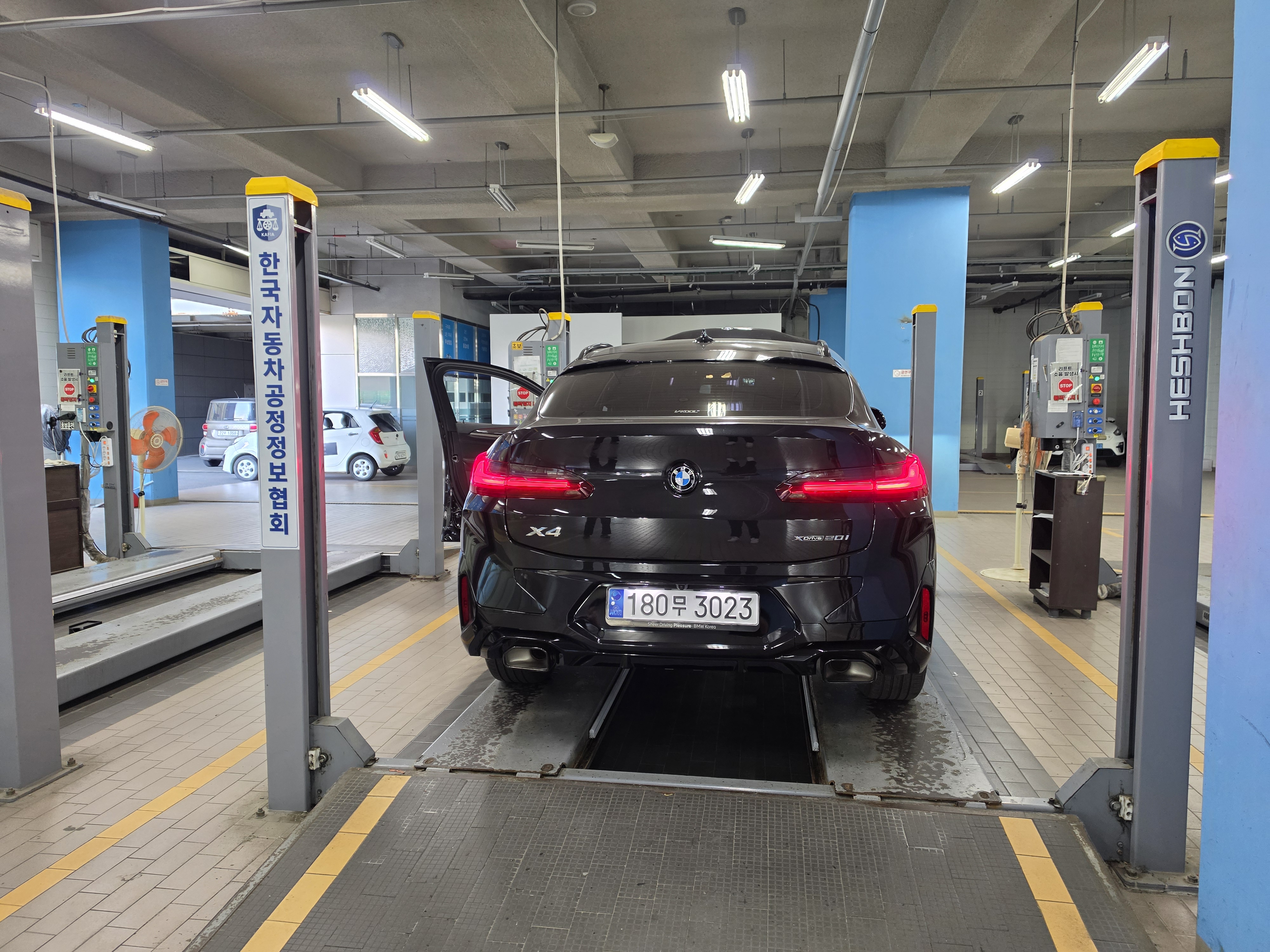 BMW X4 2024 — inspection photo 2