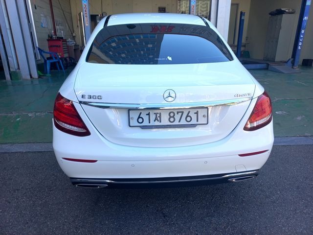 Mercedes-Benz E-Class 2019 — inspection photo 2