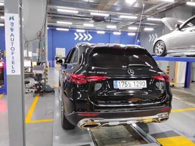 Mercedes-Benz GLC-Class 2023 — inspection photo 2